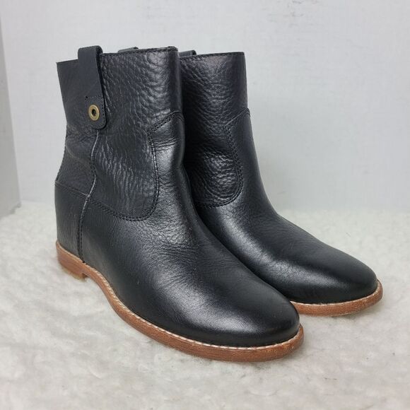 Cole Haan Zillie Women's Boots Size 6.5 B Black Leather Bootie N5664 Shoe - Picture 1 of 8
